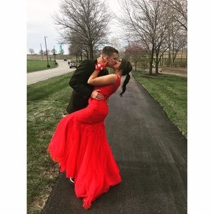 Red prom dress